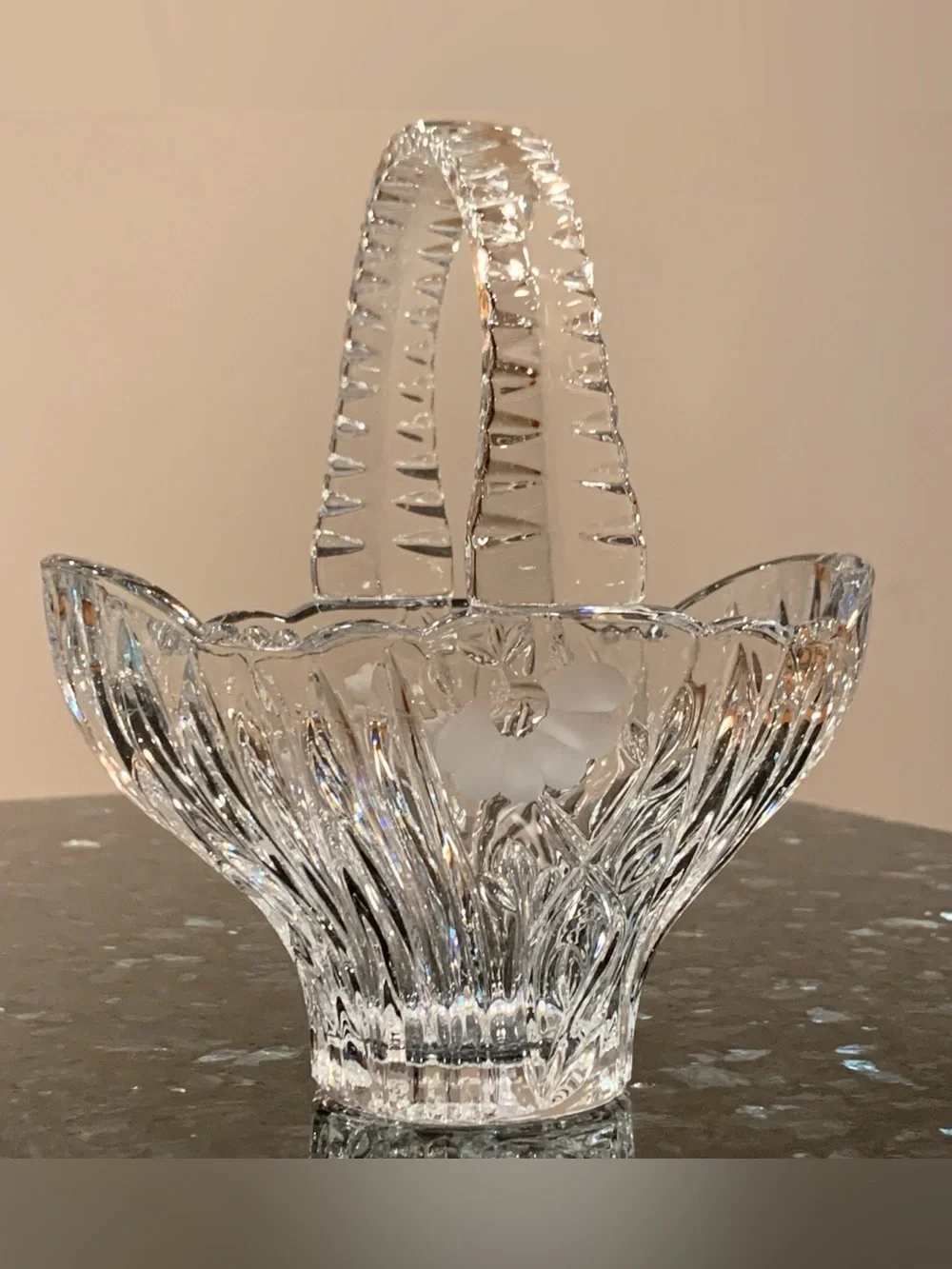 Vintage Princess House 24% Lead Crystal Basket #825 – Made in Germany - Medium